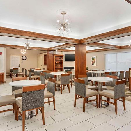 Best Western Plus Riata Brownwood Exterior foto