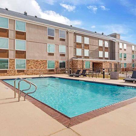 Best Western Plus Riata Brownwood Exterior foto